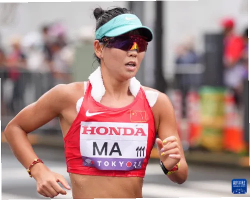 田径女子35公里竞走是一项考验运动员极限耐力和技术稳定性的长